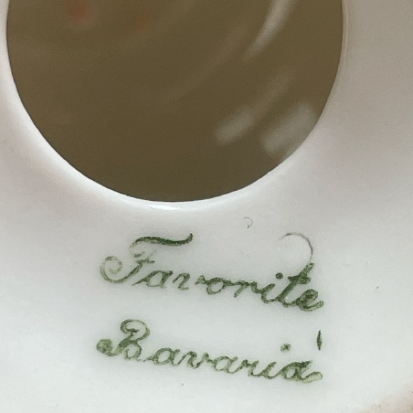 VINTAGE➕Bavaria Favorite Salt & Pepper Shakers - Picture 5 of 5